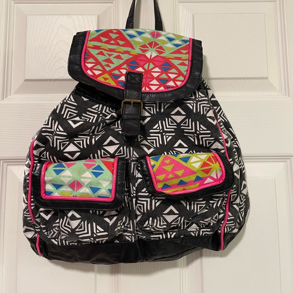 NWOT Mossimo Supply Co. Black/Multicolor Geo Printed Backpack